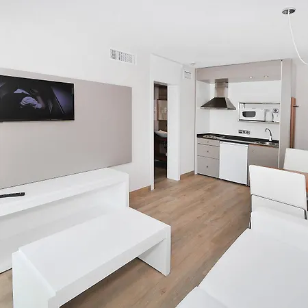Готель Oro Playa Aph. (adults Only)